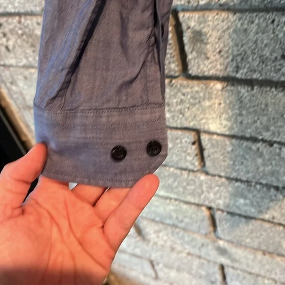 Saks Fifth Avenue - Picture 4 of 5